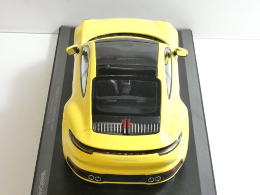 Minichamps 1:18 155067320 Porsche 911 Carrera 4S gelb EX202 o. – Bild 7