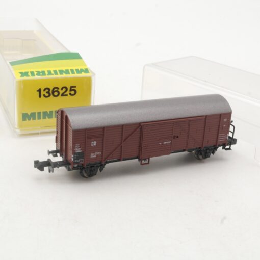 Minitrix N 13625 gedeckter Güterwagen der DB in OVP RR3539