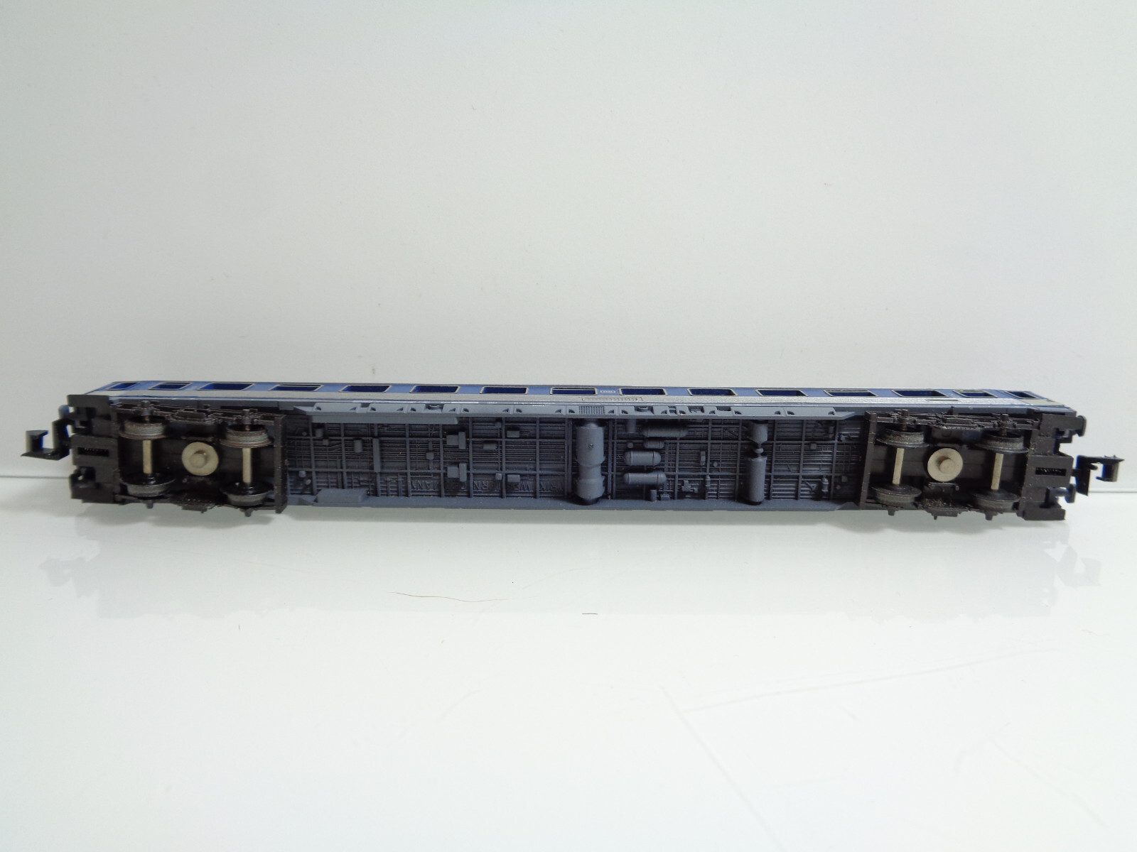 Minitrix N 51 3079 00 Schnellzugwagen 2. Klasse der DB in OVP JD2178 – Bild 4