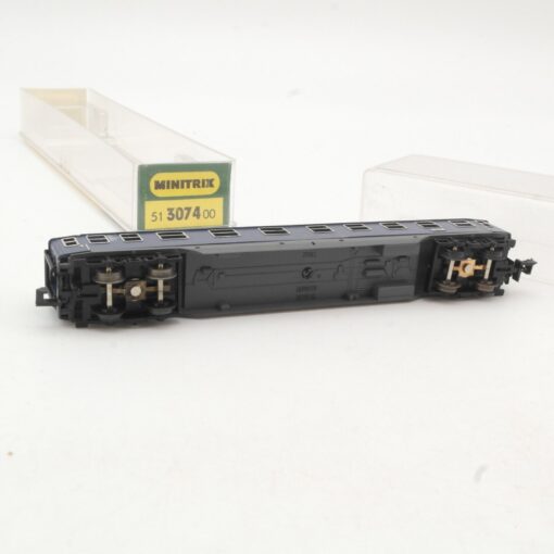 Minitrix N Personenwagen Touropa der DB in EVP RR16 – Bild 4