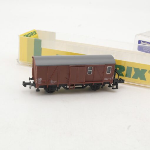 Minitrix N gedeckter Güterwagen der DB in EVP RR2983 – Bild 3