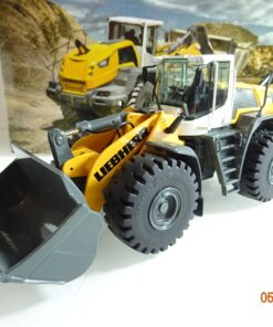 NZG 1:50 12248127 Liebherr L 586 Wheel loader Radlader in OVP RR3249