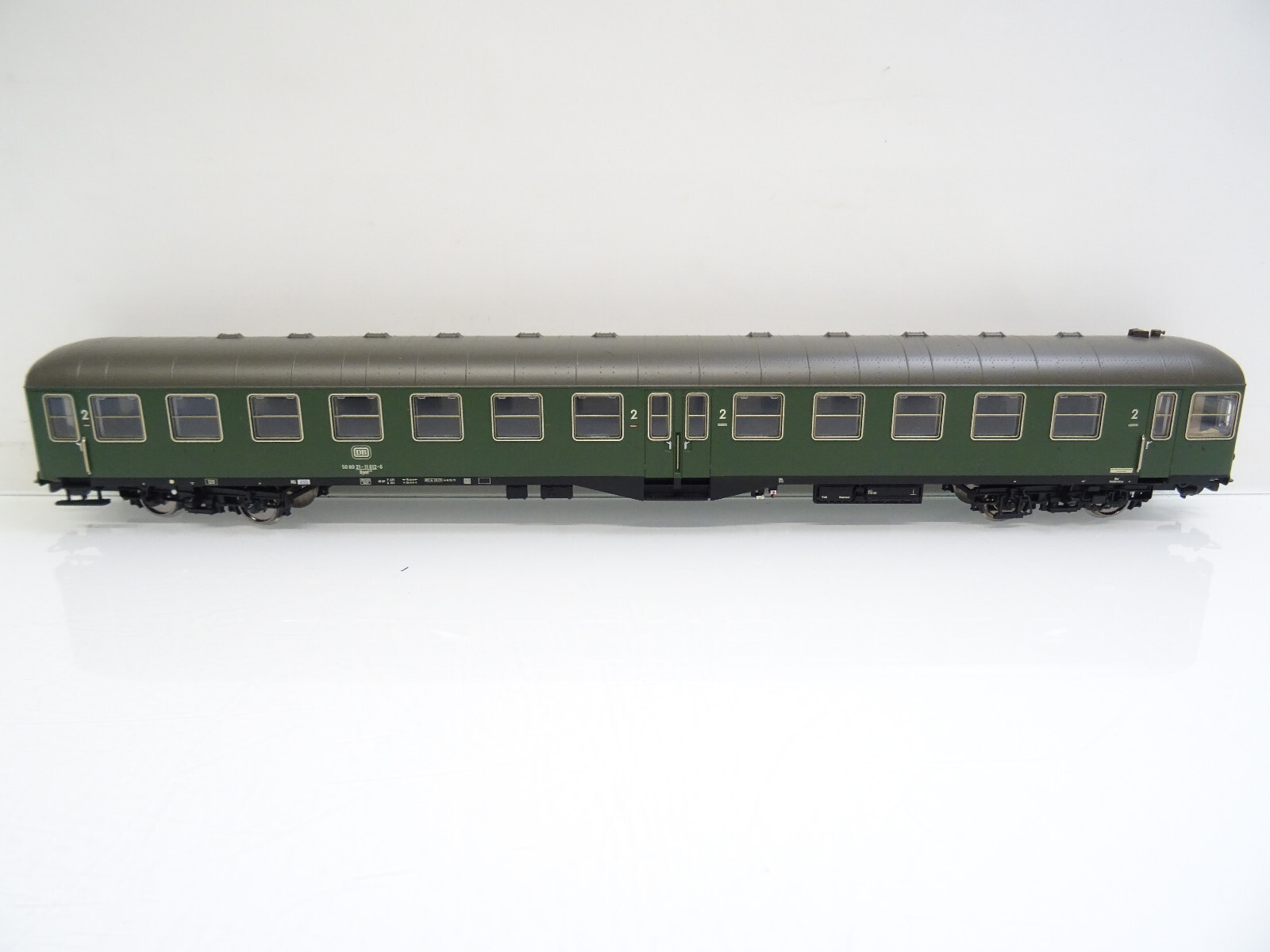 Piko H0 59682 Mitteleinstiegswagen 2.Kl. Bymf der DB in OVP JD5504 – Bild 3