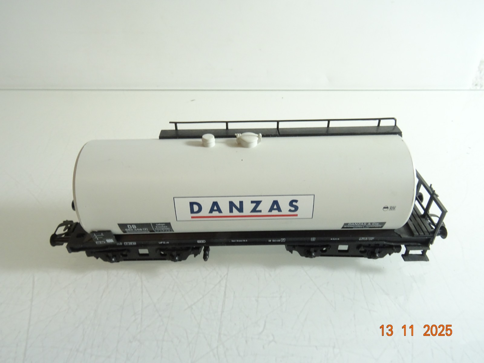 Piko H0 72011 Kesselwagen Danzas 582 458 der DB RR4548 o. – Bild 3