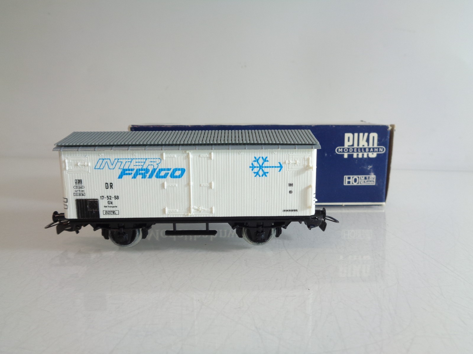 Piko H0 Kühlwagen der DR in EVP BH797 – Bild 3