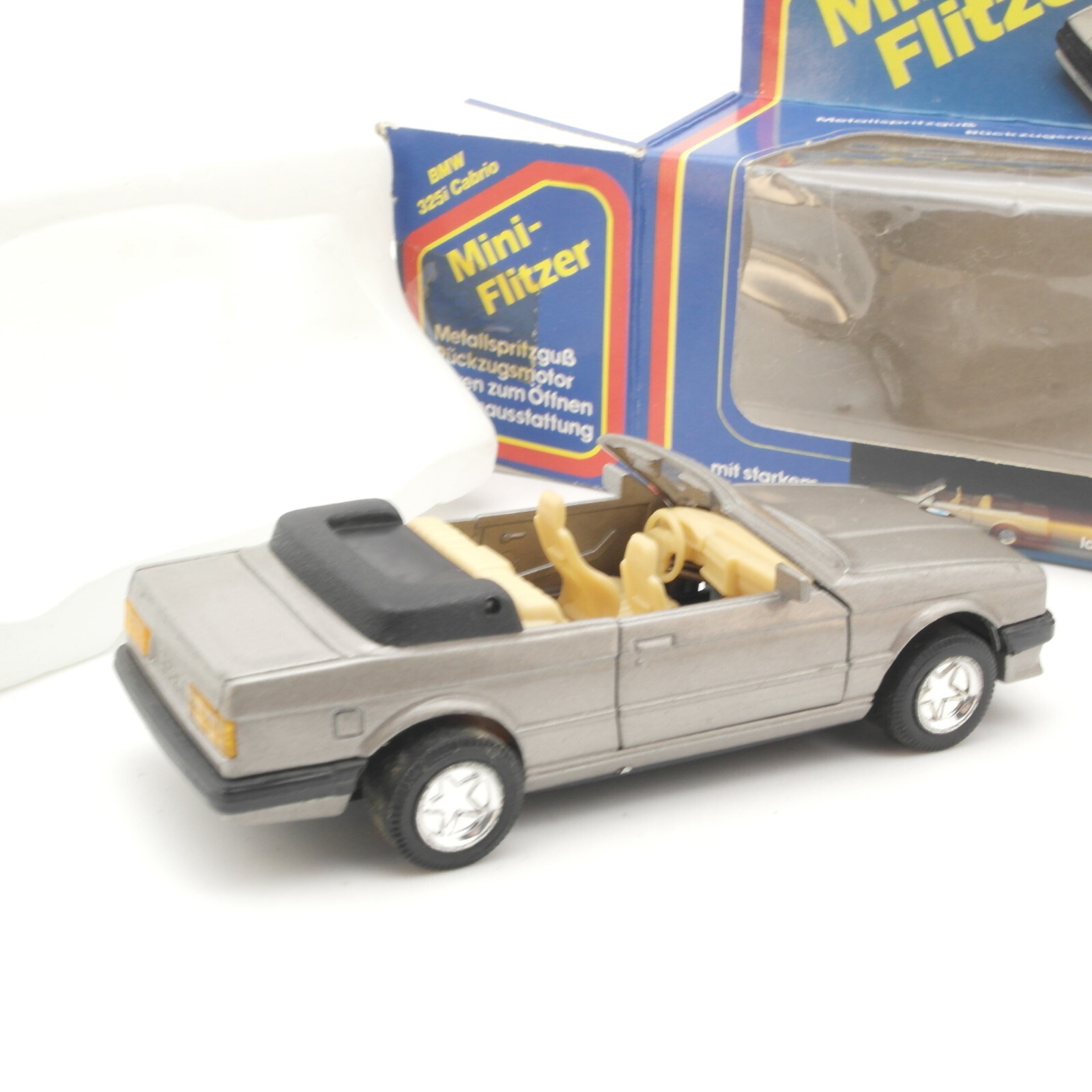 Playbear 1:43 BMW 325i Cabrio mit Rückzugsmotor in OVP QR7355 – Bild 4