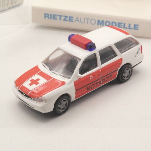 Rietze 1:87 50588 Ford Mondeo Kombi Notarzt neuwertig in OVP ER9244
