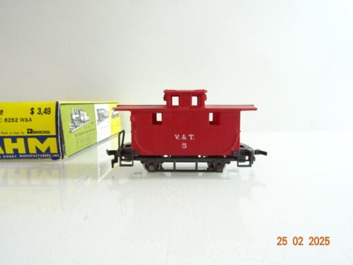 Rivarossi / AHM H0 6251 US Güterzugbegleitwagen der V. & T. 21 in OVP PR6239 – Bild 3