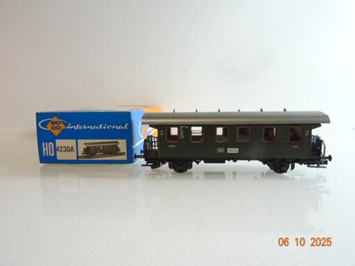 Roco H0 4230A Personenwagen 2.Kl. der DB in OVP BH355