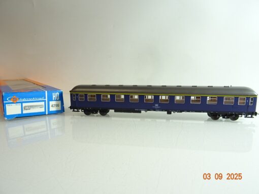 Roco H0 4296 Personenwagen 1.Kl. der DB mit Licht in OVP BH159