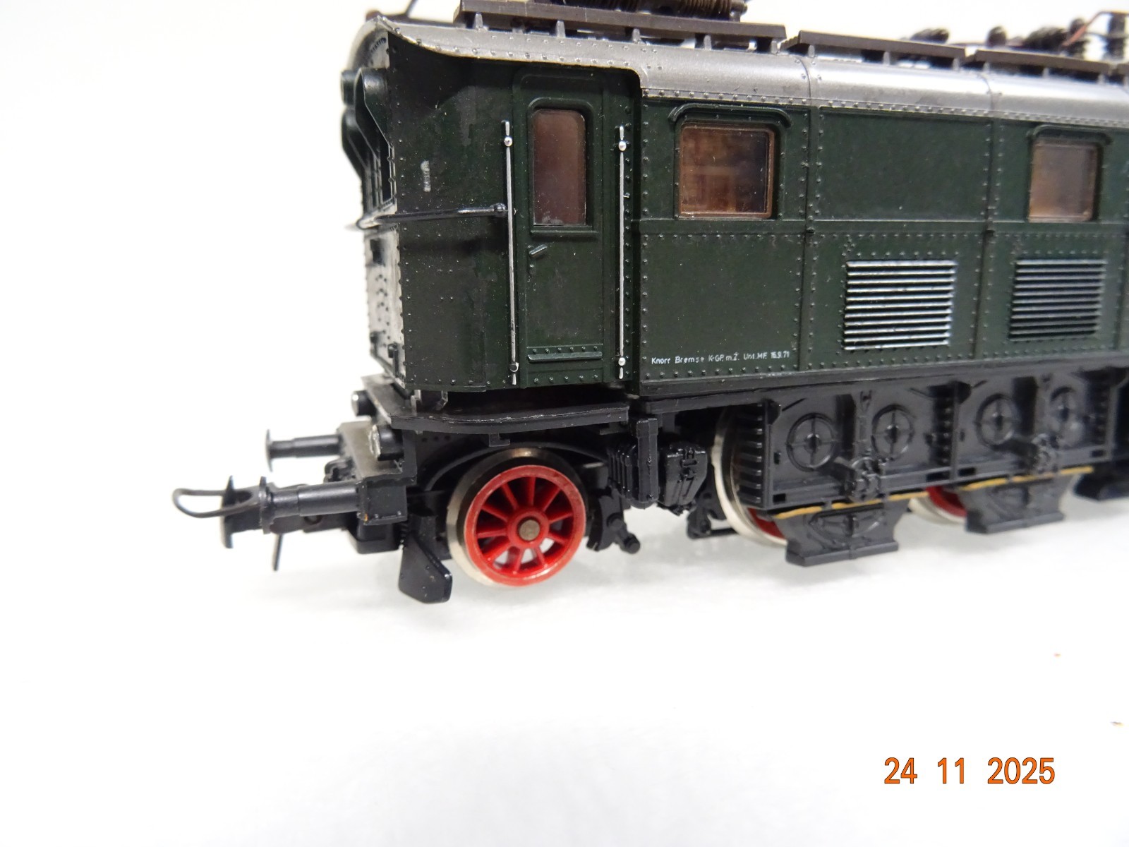 Roco H0 E-Lok E 16 03 der DB JL4714 o. – Bild 6