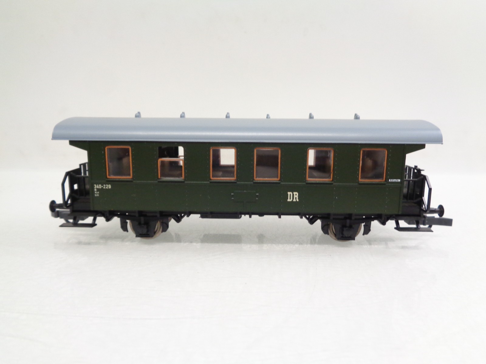 Roco H0 Plattformwagen 340-229 der DR BH949 o.