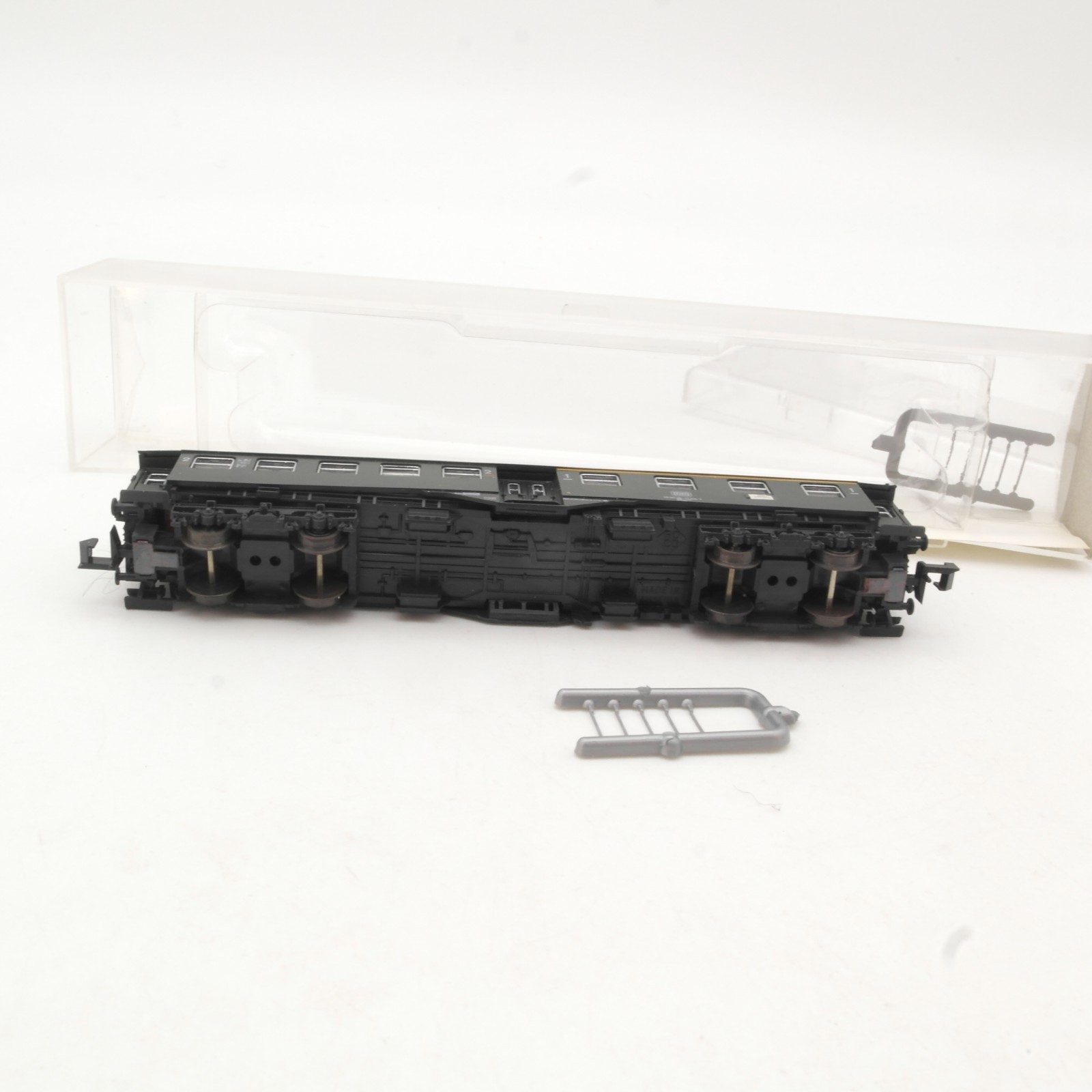 Roco N 2254 Eilzugwagen 1./2.Kl Umbauwagen der DB in OVP RR5750 – Bild 4