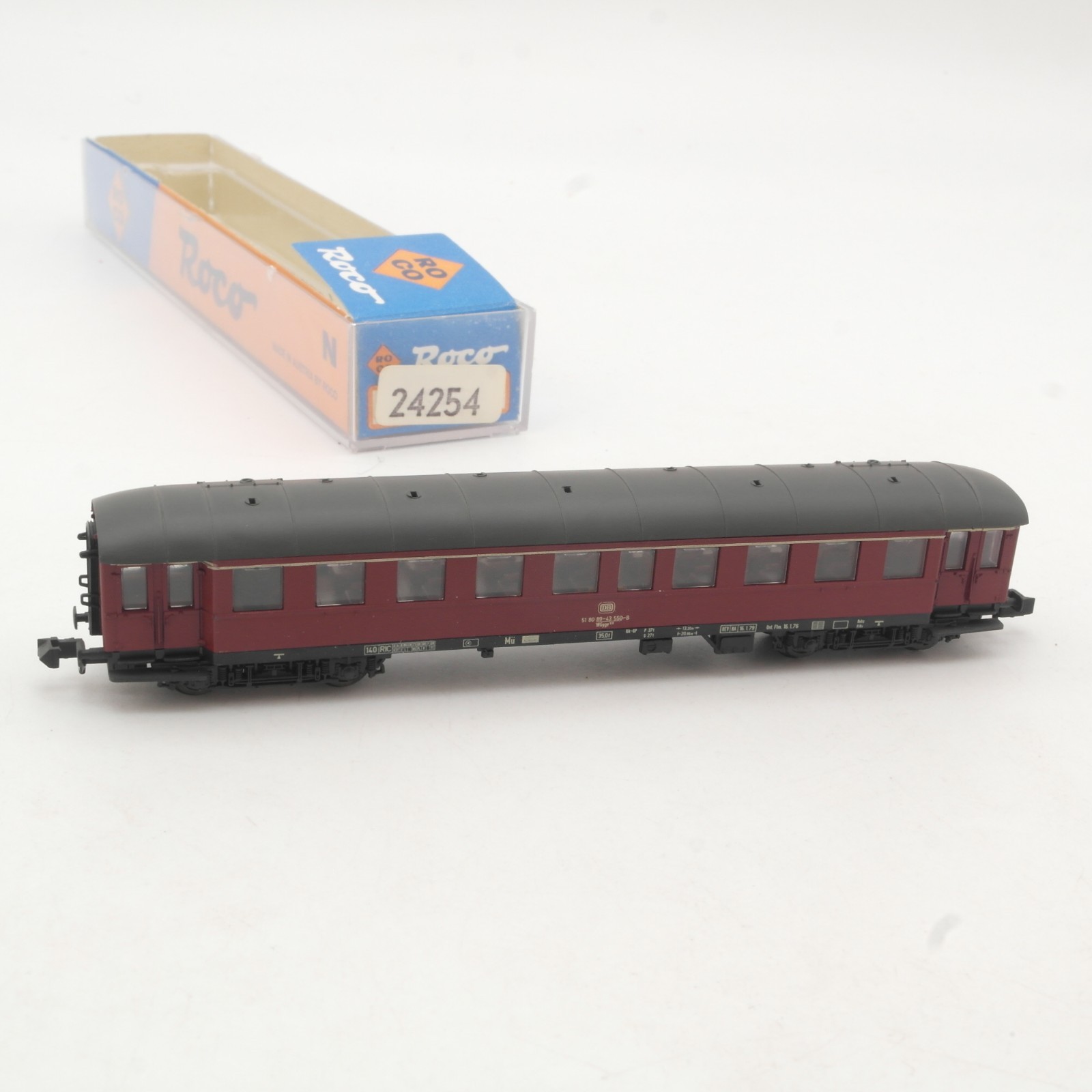 Roco N 24257 Eilzug-Gesellschaftswagen der DB in OVP RR5742