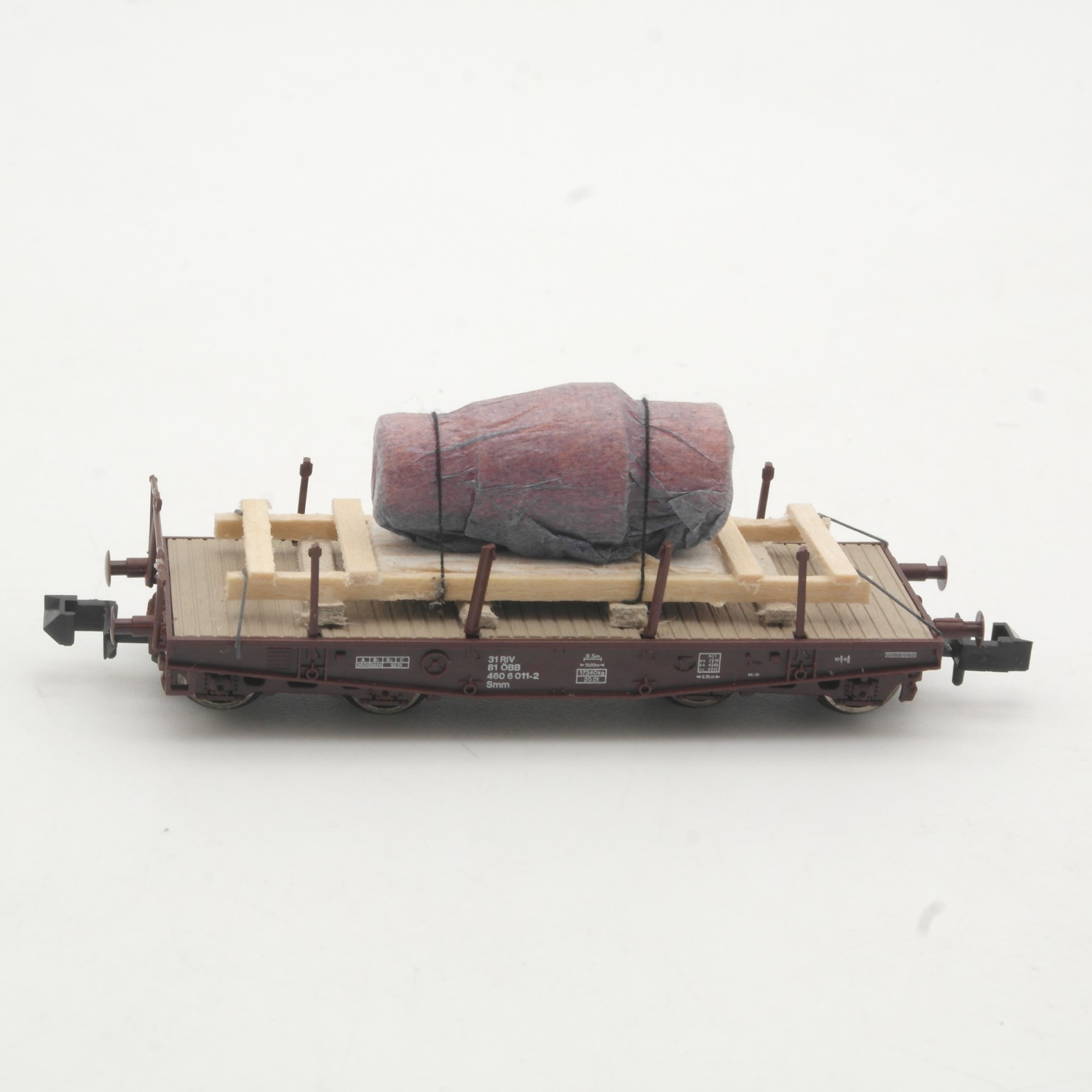 Roco N Rungenwagen mit Ladung der ÖBB RR5087 o.