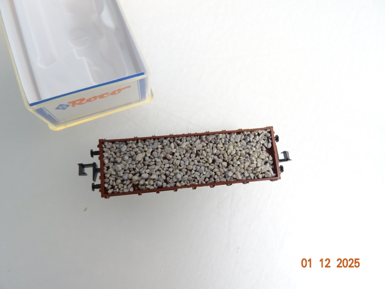 Roco N offener Güterwagen mit Ladung der DB in OVP RR5151 – Bild 3