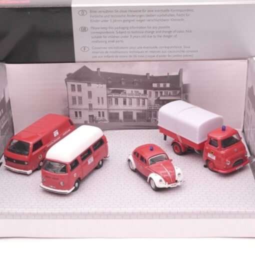 Schuco 1:87 45 259 0100 Set: Vier Einsatzfahrzeuge der Feuerwehr in OVP EZ6934 – Bild 3
