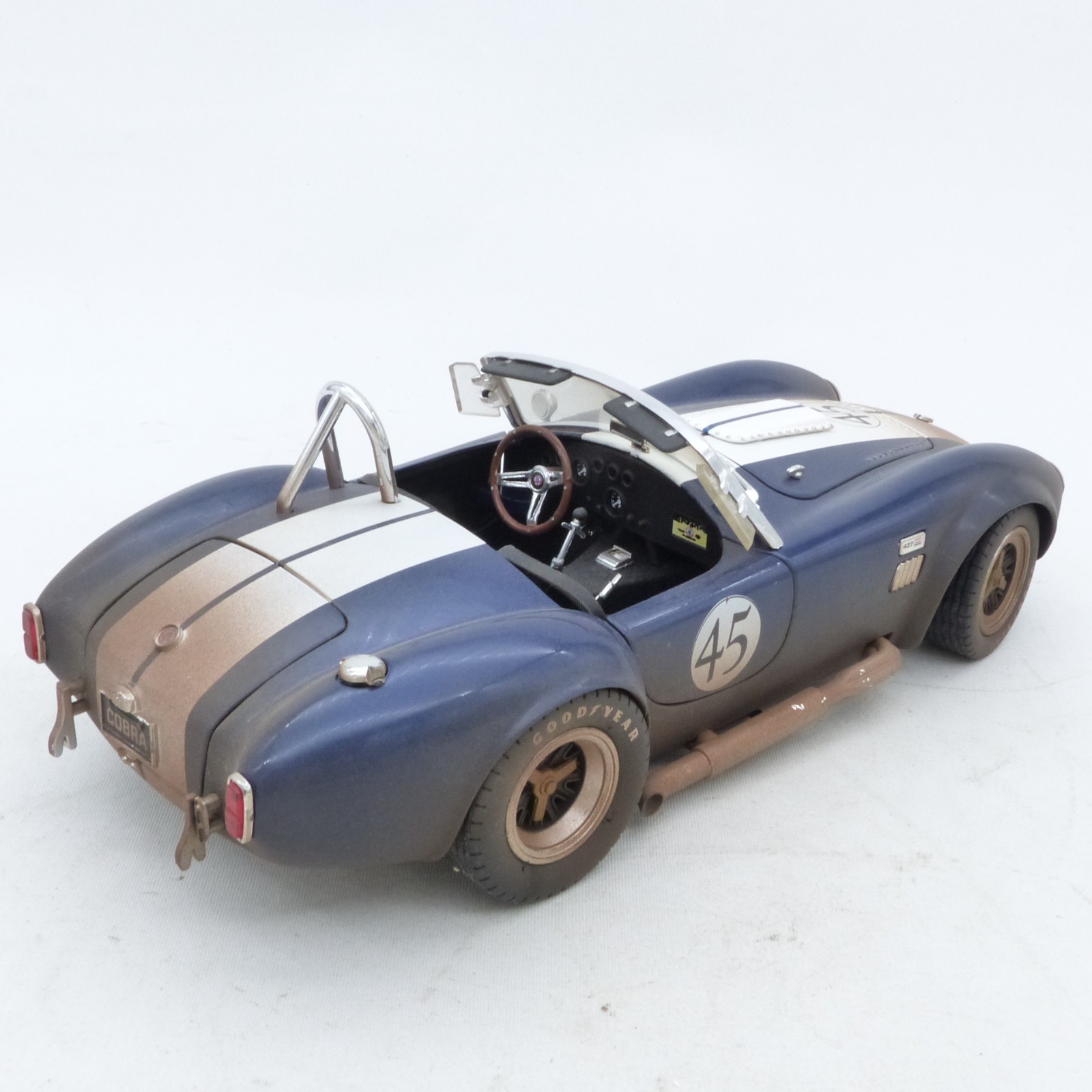 Shelby Collectibles Inc. 1:18 Shelby Cobra 427 S/C #45 in Tüte o. EX8433 – Bild 6