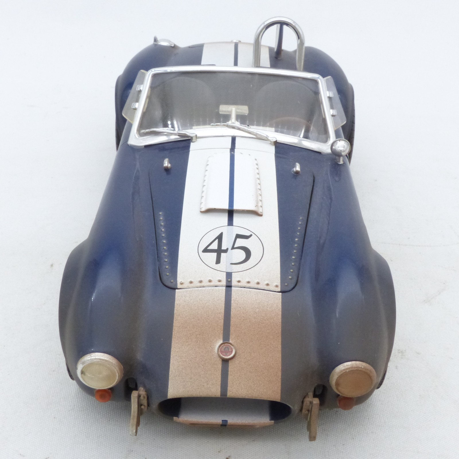 Shelby Collectibles Inc. 1:18 Shelby Cobra 427 S/C #45 in Tüte o. EX8433