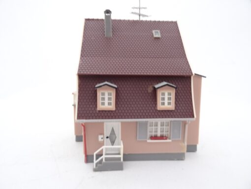 Spur H0 Wohnhaus ca. 11 x 11 cm aus Anlagerückbau, siehe Foto RR371 o. – Bild 3
