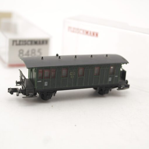 Spur N Personenwagen 2./3. Klasse, siehe Foto in EVP RR2491 – Bild 3