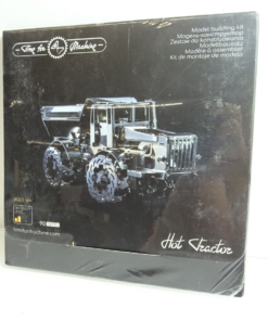 Time4Machine Hot Tractor 700 Modellbausatz in OVP AR8198
