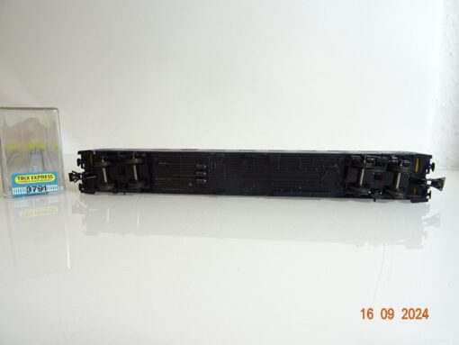 Trix Express H0 Personenwagen 1. Klasse der DB in EVP PR2738 – Bild 4