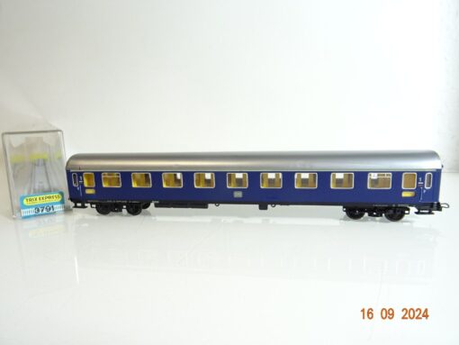 Trix Express H0 Personenwagen 1. Klasse der DB in EVP PR2738