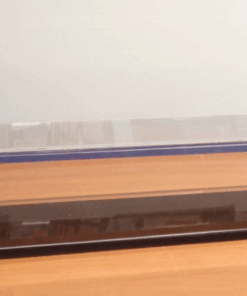 Vitrine Spur 0? Kunstoff Plexiglas ca. 110cm x 14cm x9cm siehe Foto PK1998