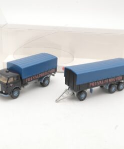 Wiking 1:87 041602 MAN Pausbacke Pritschenhängerzug Freyaldenhove in OVP RR2911
