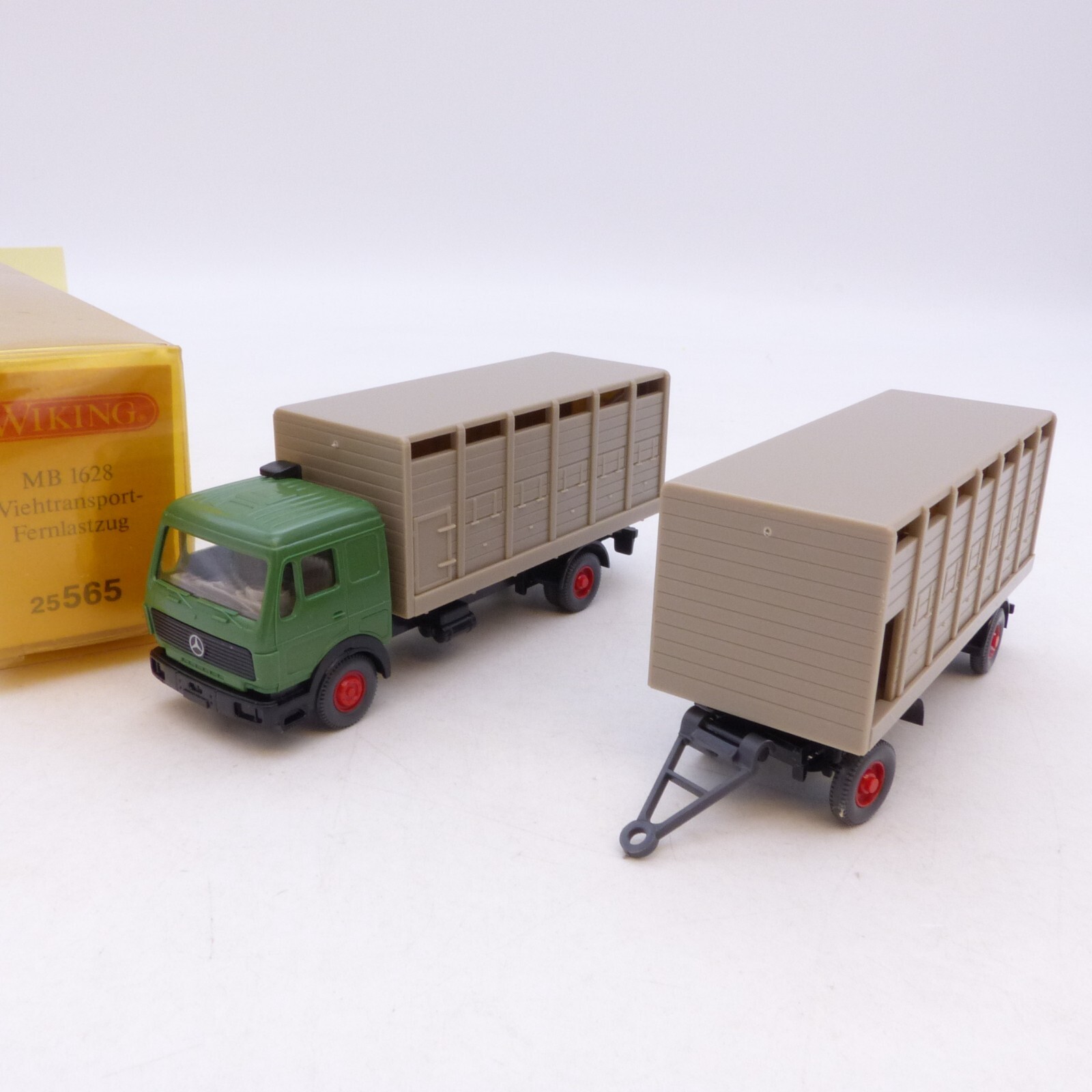 Wiking 1:87 25565 Mercedes Benz 1628 Viehtransport-Fernlastzugzug in OVP RG4062