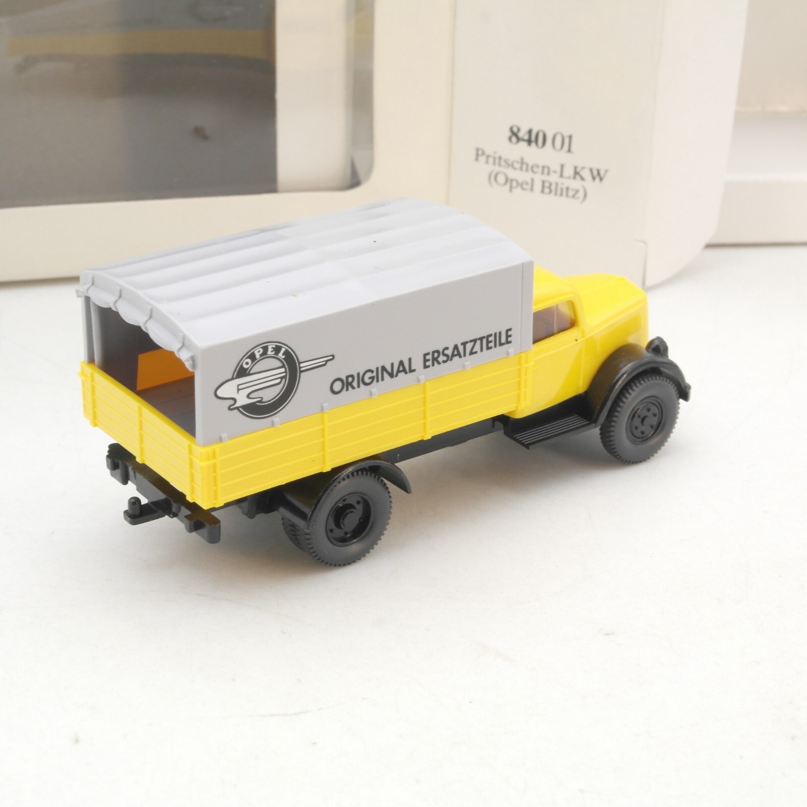 Wiking 1:87 840 01 22 Opel Blitz Pritsche/Plane Ersatzteile in OVP RG8559 – Bild 3