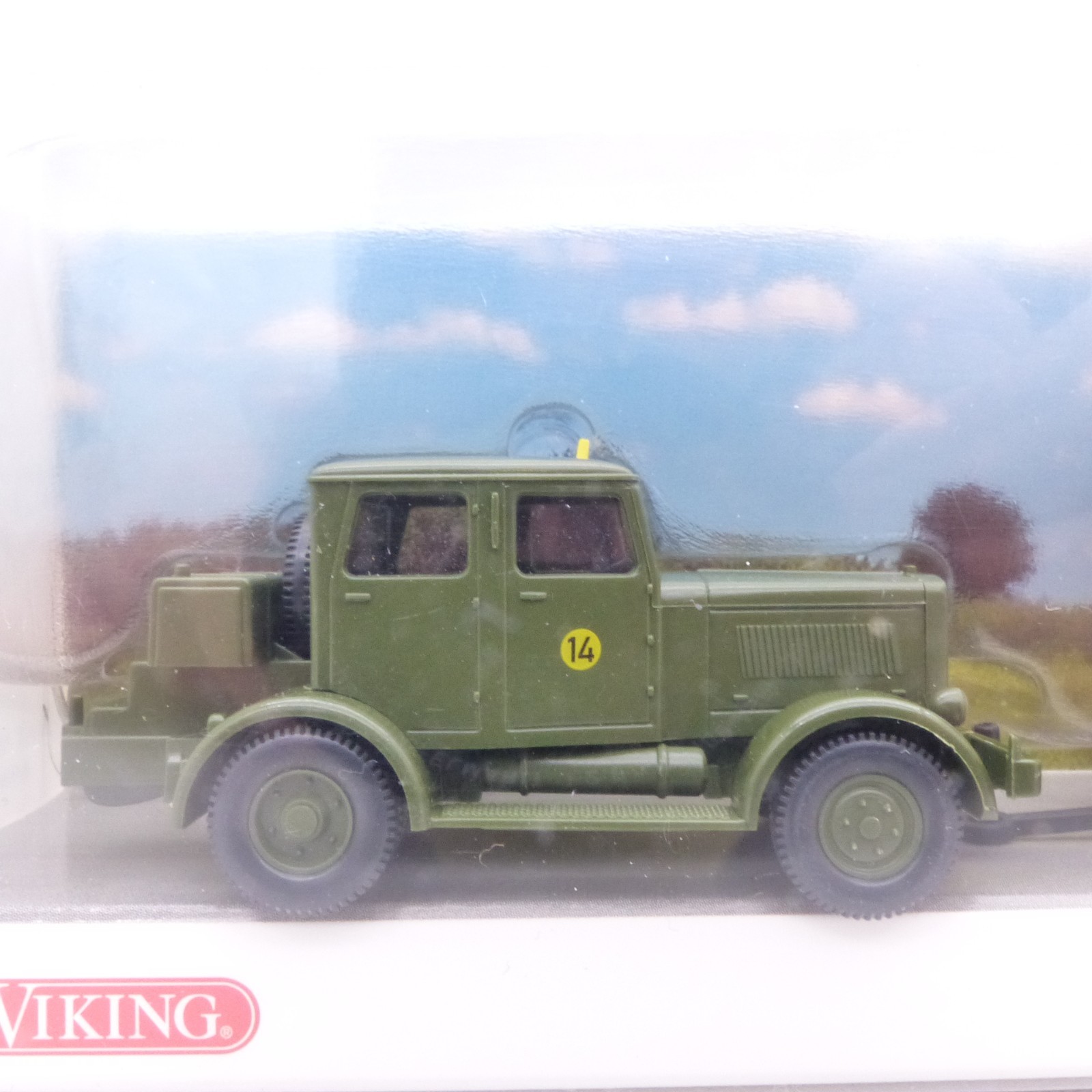 Wiking 1:87 PMS 171829 2 x Hanomag ST 100 mit Straßenbahn in OVP EX8447 – Bild 5