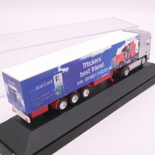 Albedo 1:87 DAF Sattelzug " Truckers best Friend. " in PC Box EZ7544 – Bild 3