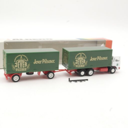Albedo 1:87 MAN Hängerzug Jever Pilsener in OVP RR597 – Bild 3