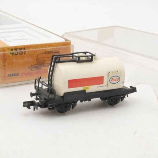 Arnold N 4331 Kesselwagen Esso DB, siehe Foto in OVP RR5
