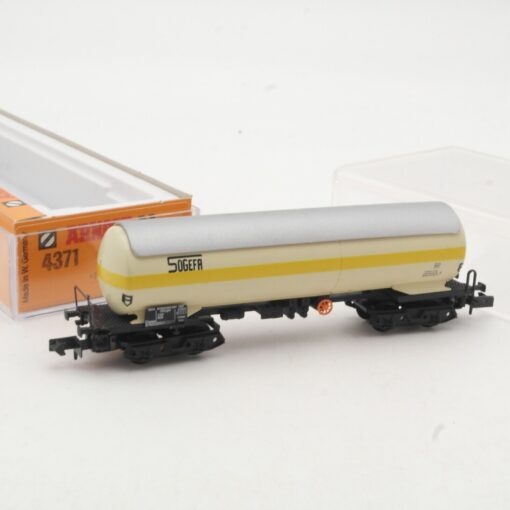 Arnold N 4371 Kesselwagen Sogefa der DB in OVP RR264 – Bild 3
