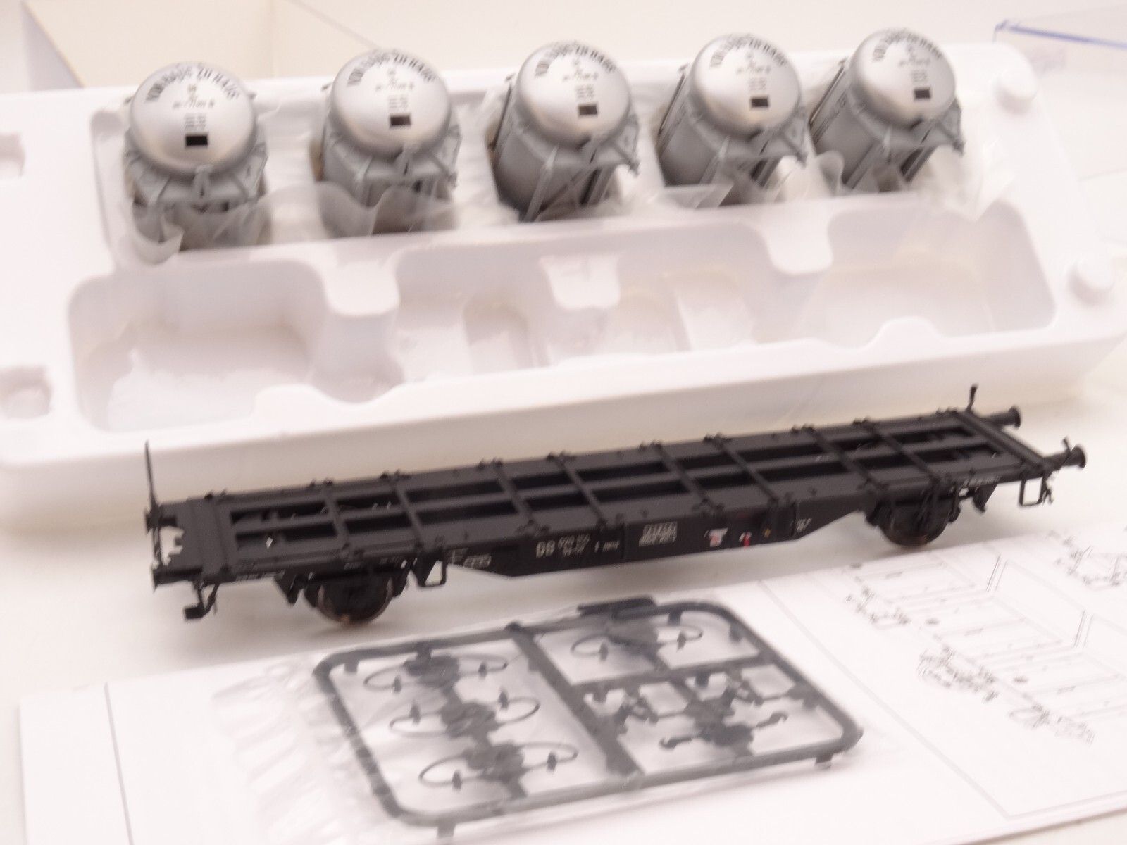 BRAWA H0 49109 Behältertragwagen BTmms58 der DB neuwertig in OVP QR130 – Bild 3