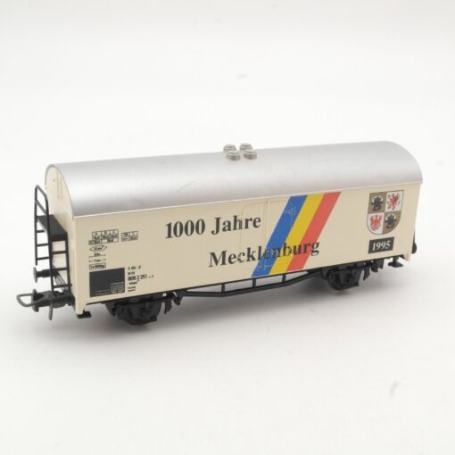 Baur H0 gedeckter Güterwagen 1000 Jahre Mecklenburg o. QR7025 – Bild 3
