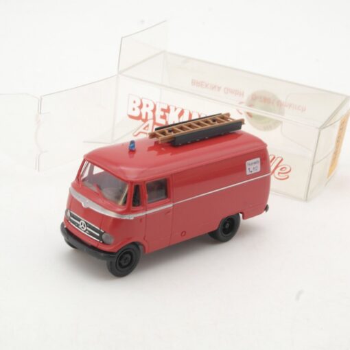 Brekina 1:87 3605 L 319 Feuerwehr-Kastenwagen mit Leiter in OVP QR9573