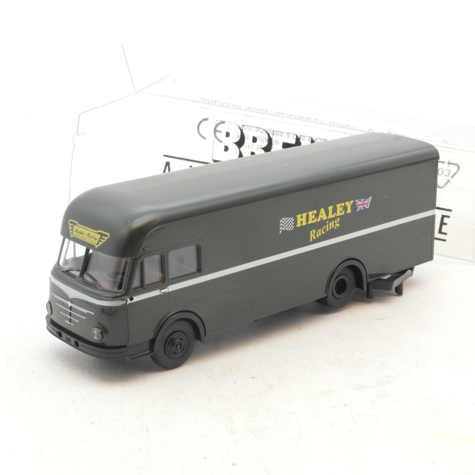 Brekina 1:87 57806 Büssing Koffer LKW Healey Racing in OVP RG1893