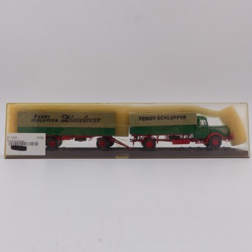 Brekina 1:87 74505 Büssing 8000 Hängerzug Fendt Schlepper in OVP EX3936 – Bild 3