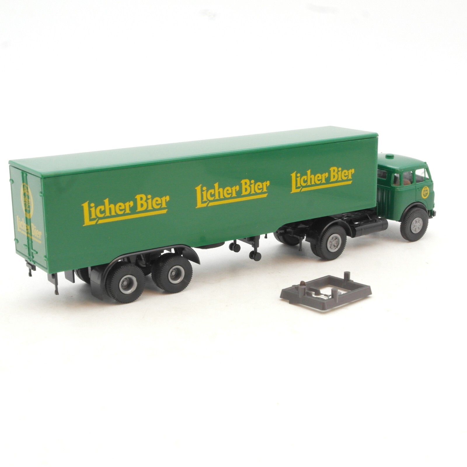 Brekina 1:87 MAN Sattelzug Licher Bier in EVP RG1364 – Bild 3