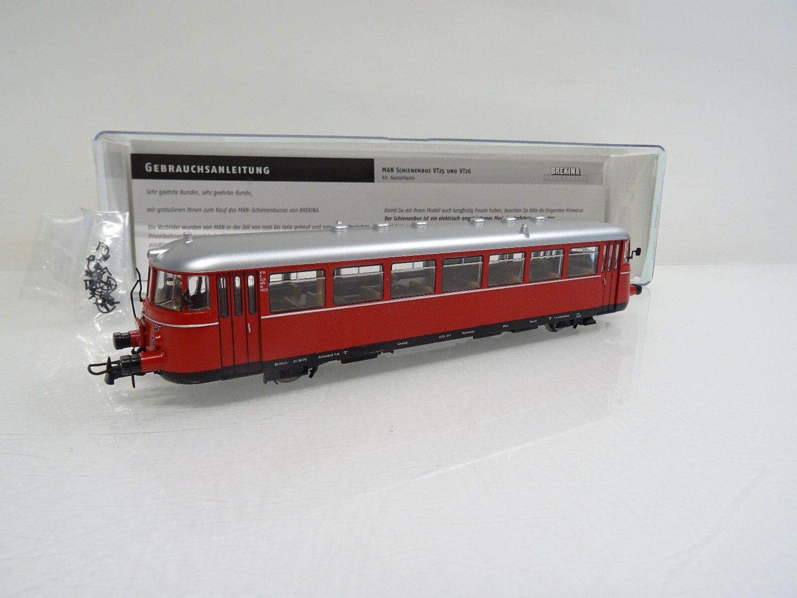 Brekina H0 64001 MAN Schienenbus VT 26 für Privatbahnen mit DSS in OVP LE3799