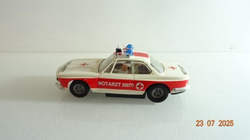 Carrera 132 Universal 40425 BMW 3.0 CSL Notarzt siehe Foto CK9927 o. – Bild 5