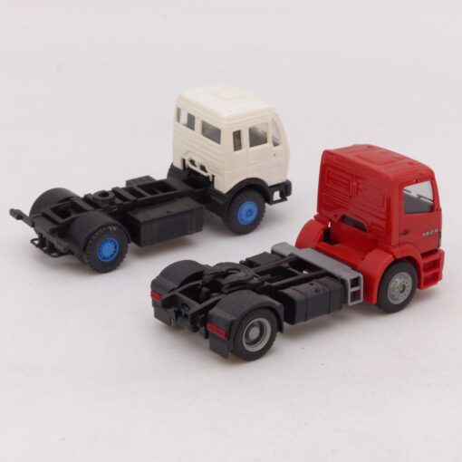Doppelpack in 1:87 Zugmaschinen 2-achs versch. Herteller, siehe Bilder o. EX60 – Bild 3
