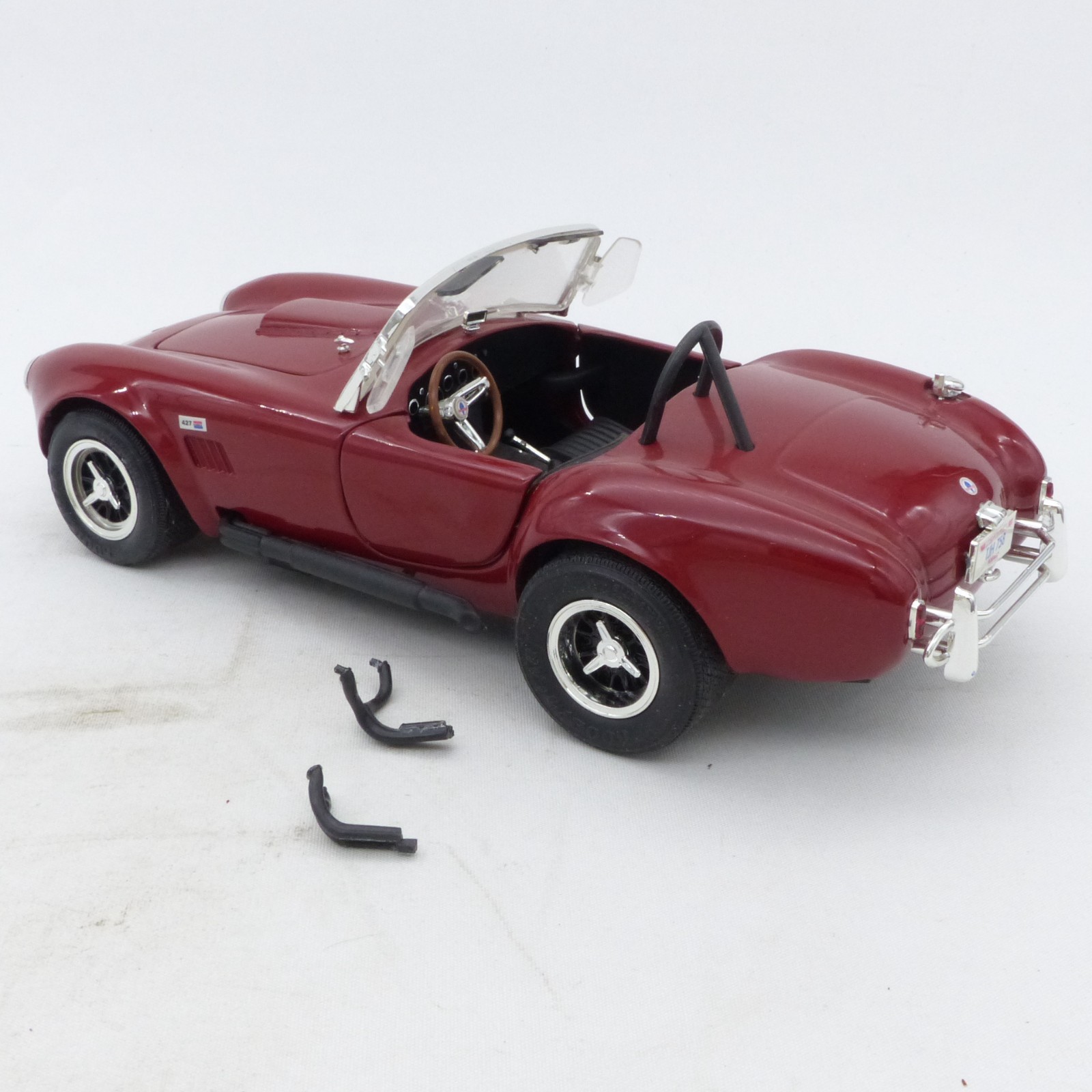 ERTL 1:18 Shelby Cobra 427 S/C Bordeaux rot in Tüte siehe Bilder o. EX8386 – Bild 4