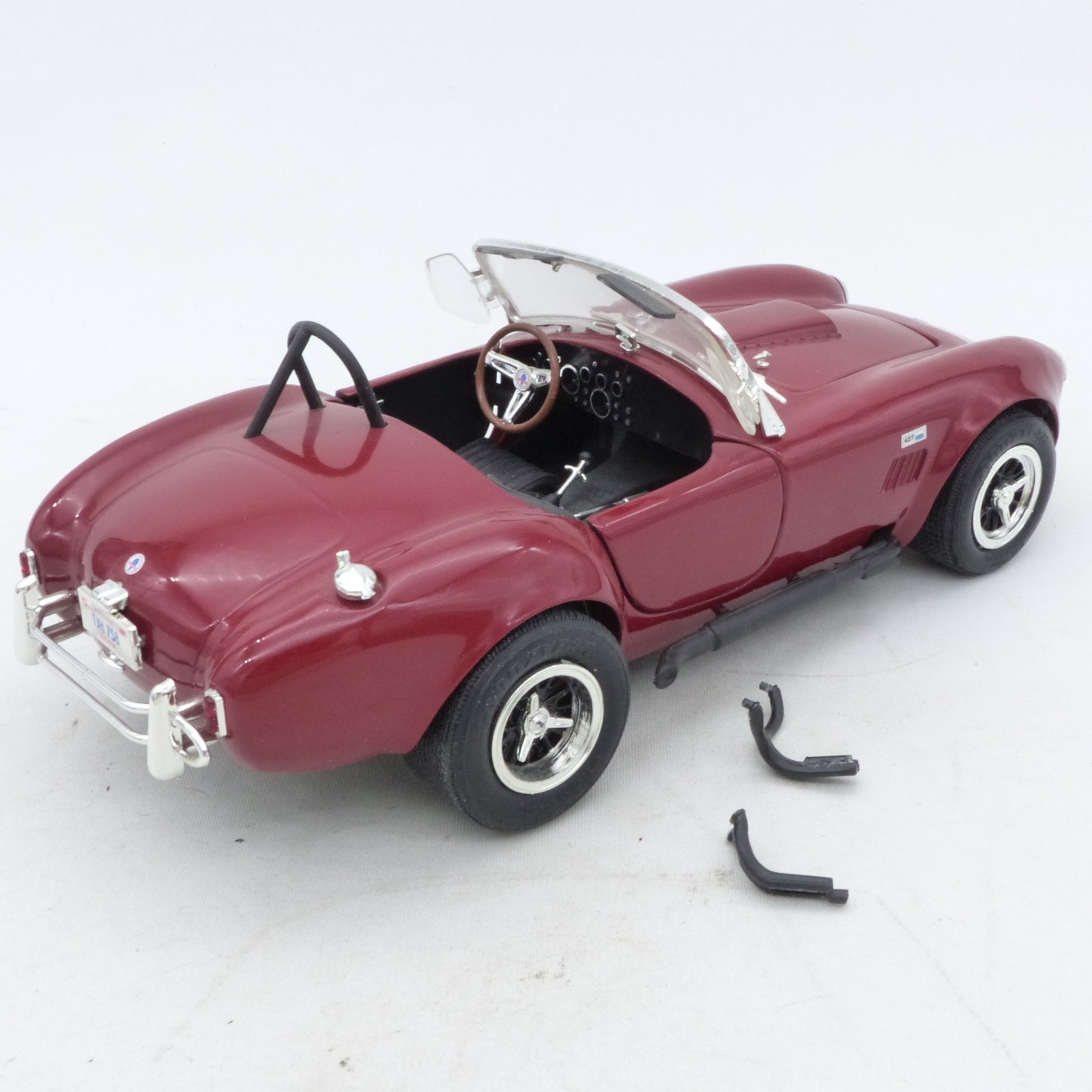 ERTL 1:18 Shelby Cobra 427 S/C Bordeaux rot in Tüte siehe Bilder o. EX8386 – Bild 6