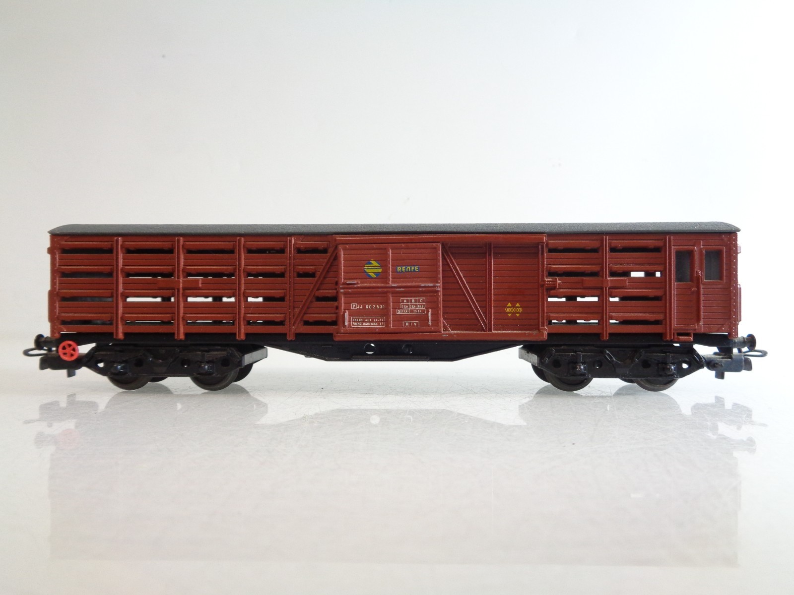 Electrotren H0 Viehtransportwagen der RENFE BH1011 o.