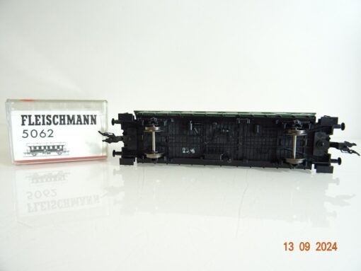 Fleischmann H0 5062  Personenwagen 2. Klasse der DB  in OVP PR2695 – Bild 4